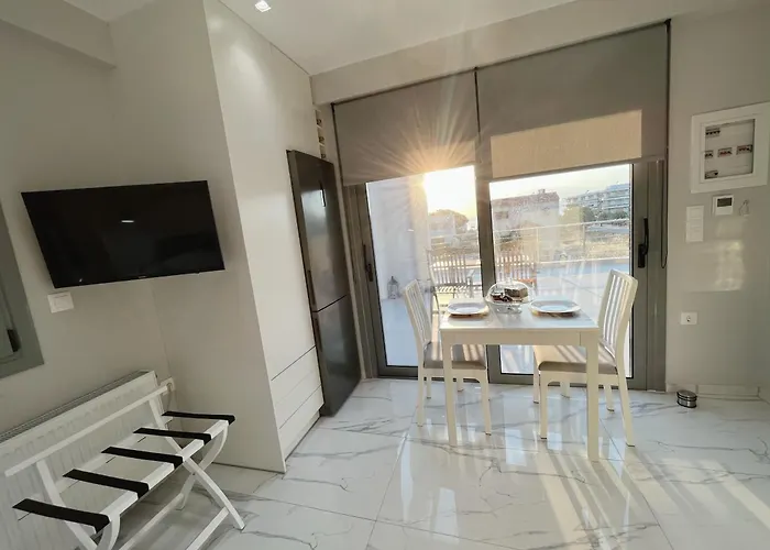 Blueline 2 Loutraki (Corinthia)